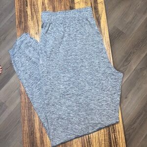 Glacier, men’s L, gray, performance zipper pocket joggers. Excellent condition